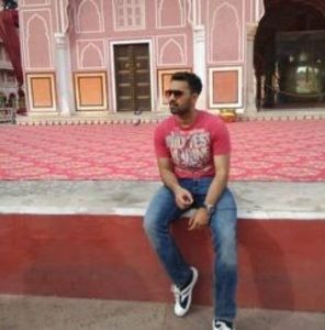 Meet your Posher, Sumit